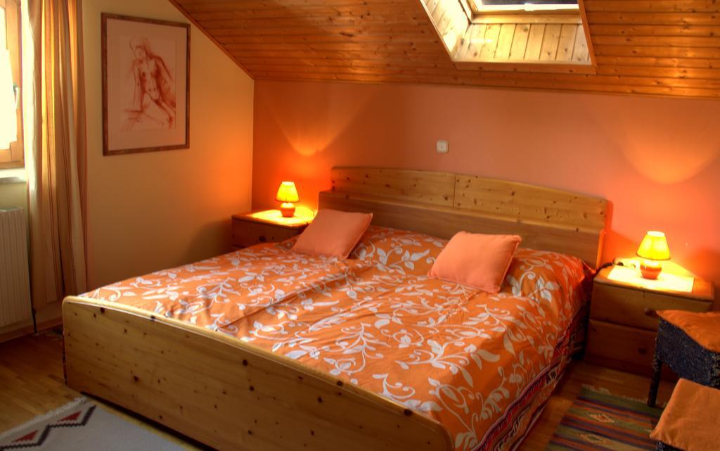 Ferienwohnung Galerie 7 Riegersdorf 외부 사진